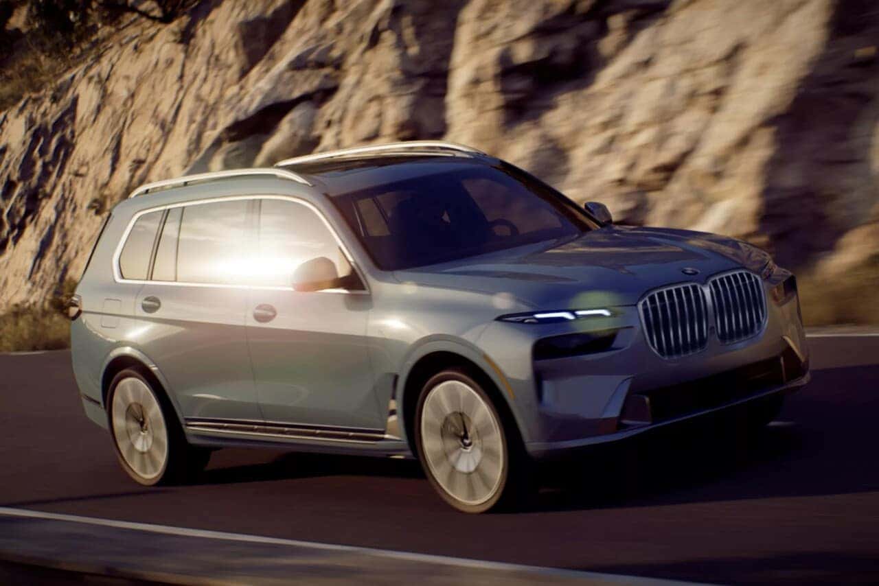2026 BMW X7 Hero Image