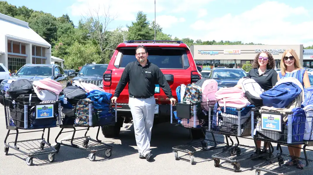 Nucar Donates to Boston 25 Stuff the Bus