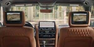 Interior tech in the 2023 QX80