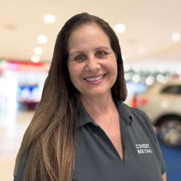 Tami Rhoades