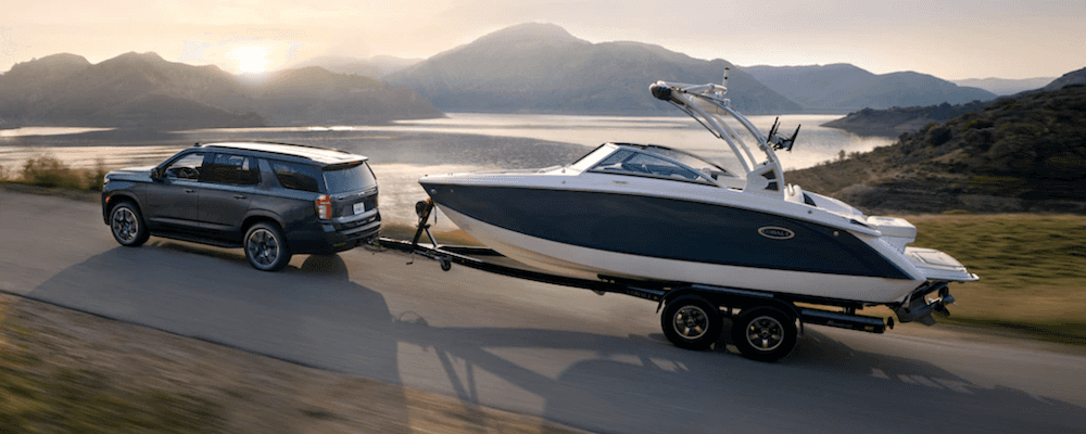 2021 chevy tahoe towing speed boat behind on scenic route