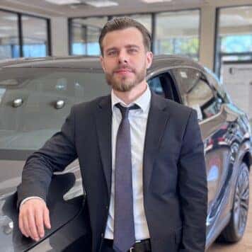 DANIEL  MOISIU