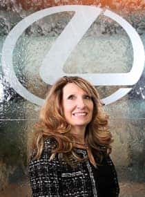 Christine Holt