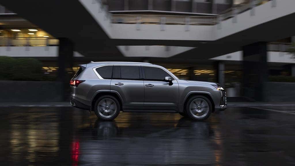 2022 Lexus LX 600 Ultra Luxury silver side