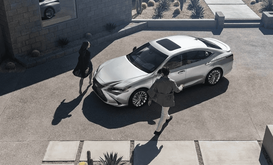 2025-lexus-es-in-mobile