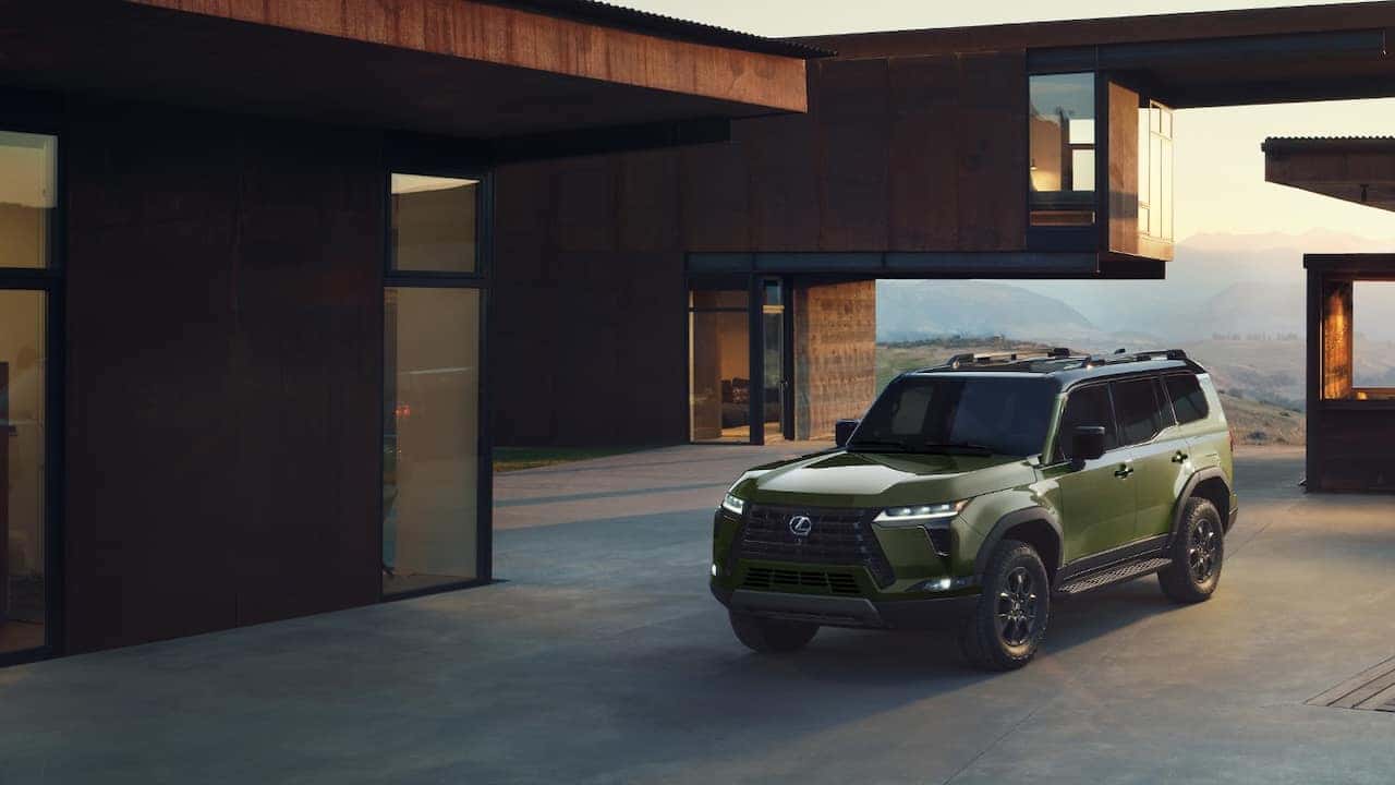 2026 Lexus GX Serving Drivers Near Mandeville, LA