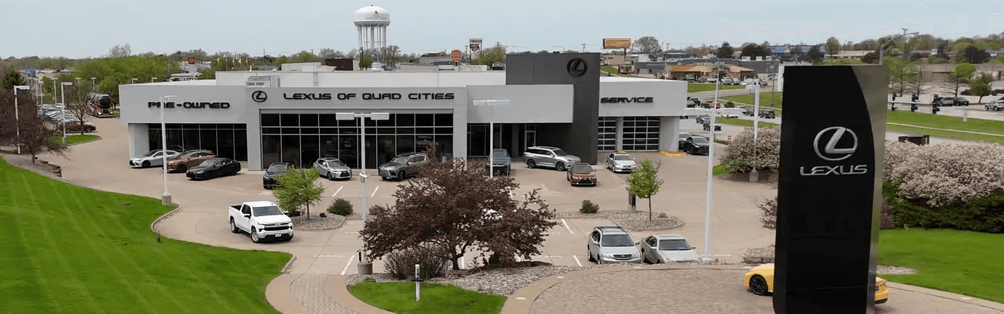Smart Lexus Storefront