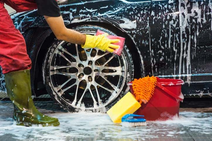 detailing a car