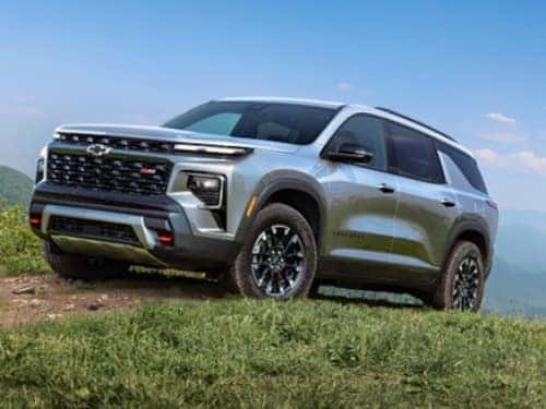 2024 Chevrolet Traverse Z71 parked on a hill