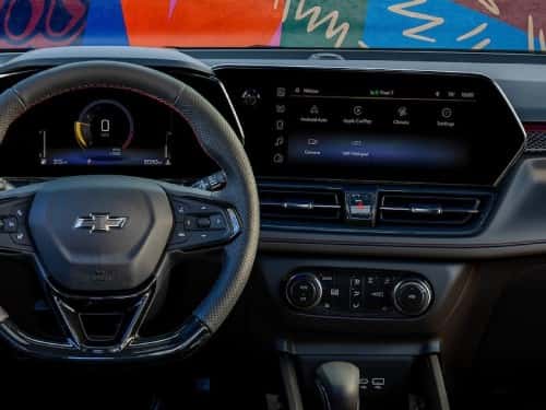 2025 Chevrolet Trailblazer view of dash