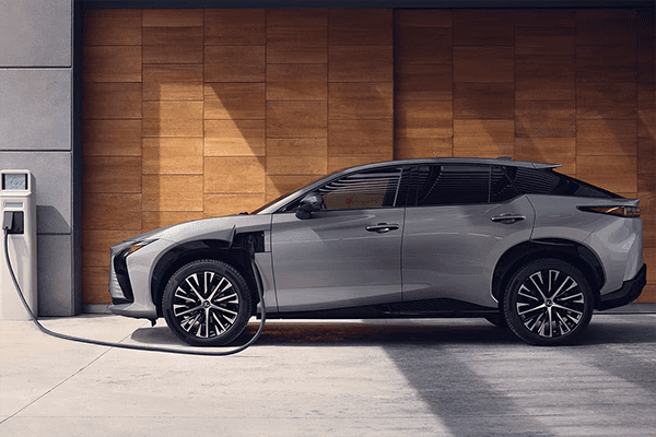 Lexus RZ EXTERIOR