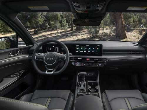 2025 Kia K5 interior