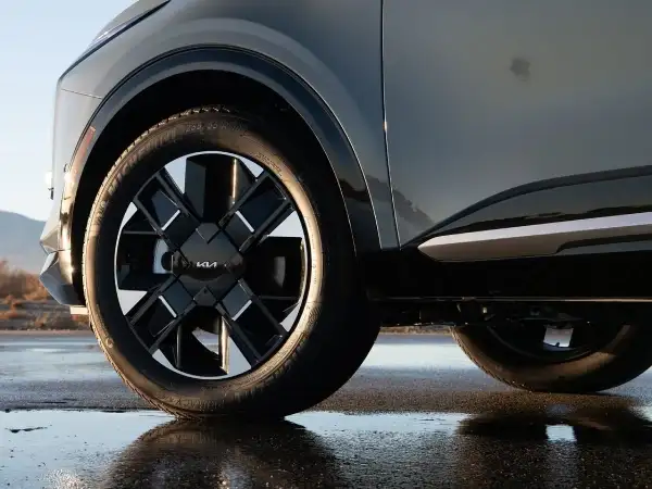 2026-Sportage-Hybrid 18/19 wheels