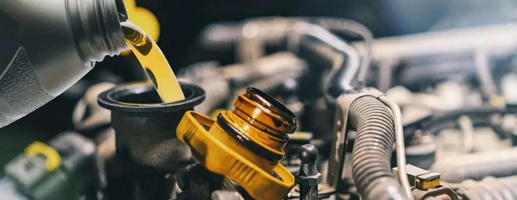 How do you read an oil analysis to determine engine health?