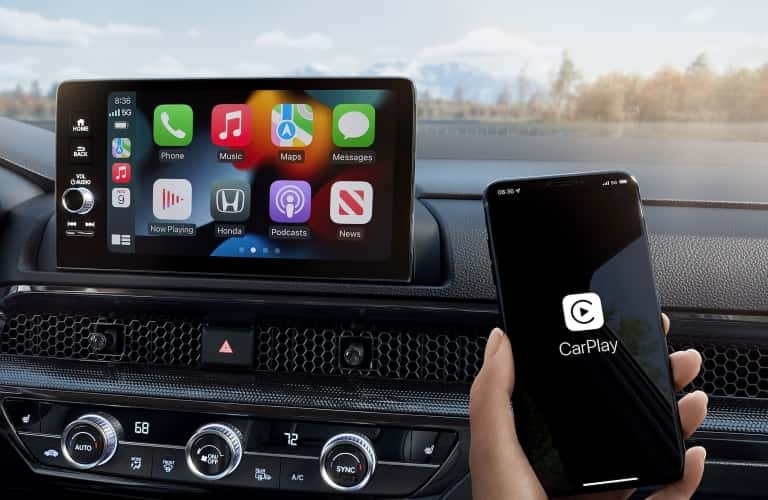 2023 Honda CR-V Touchscreen Display with Apple CarPlay Connectivity