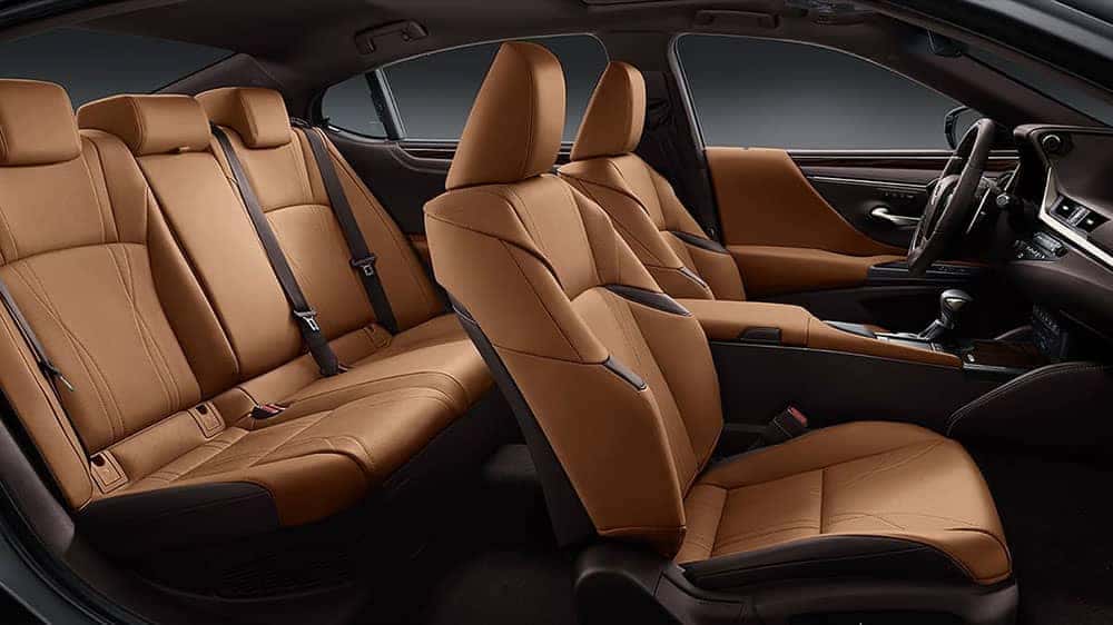 2019-Lexus-ES-seating