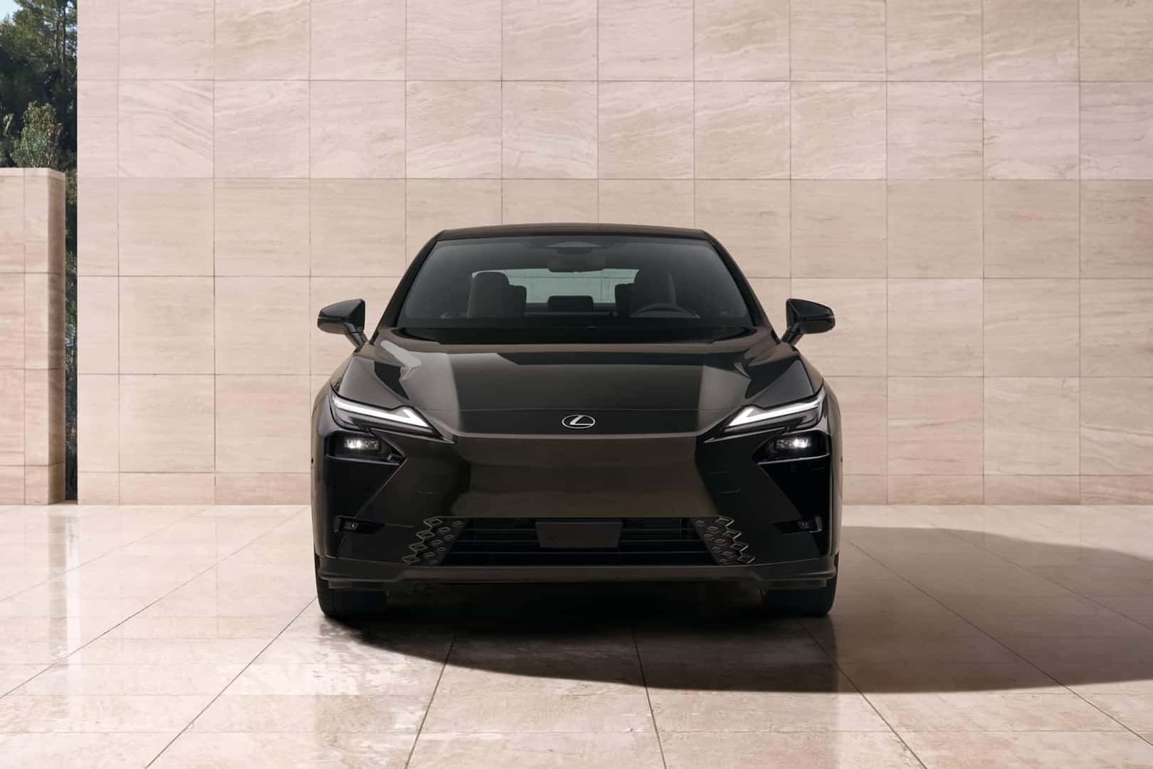 lexus es parked