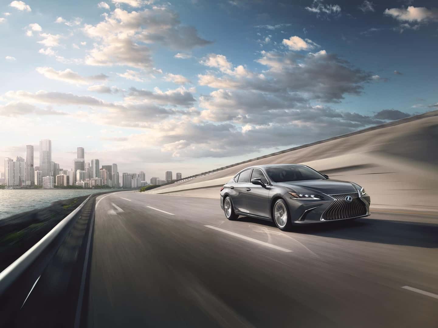 2021 Lexus ES 350 vs Acura TLX Lexus of Larchmont NY