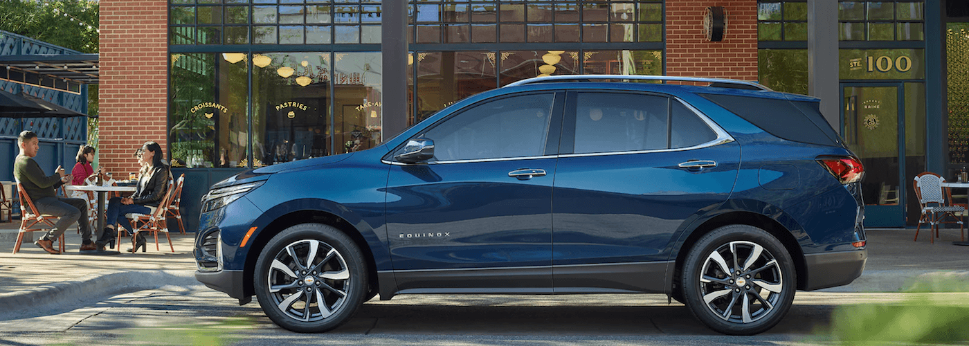 2022 chevy equinox blue exterior parked outside 