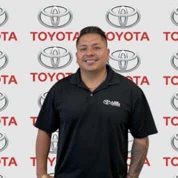 Allan Galindo
