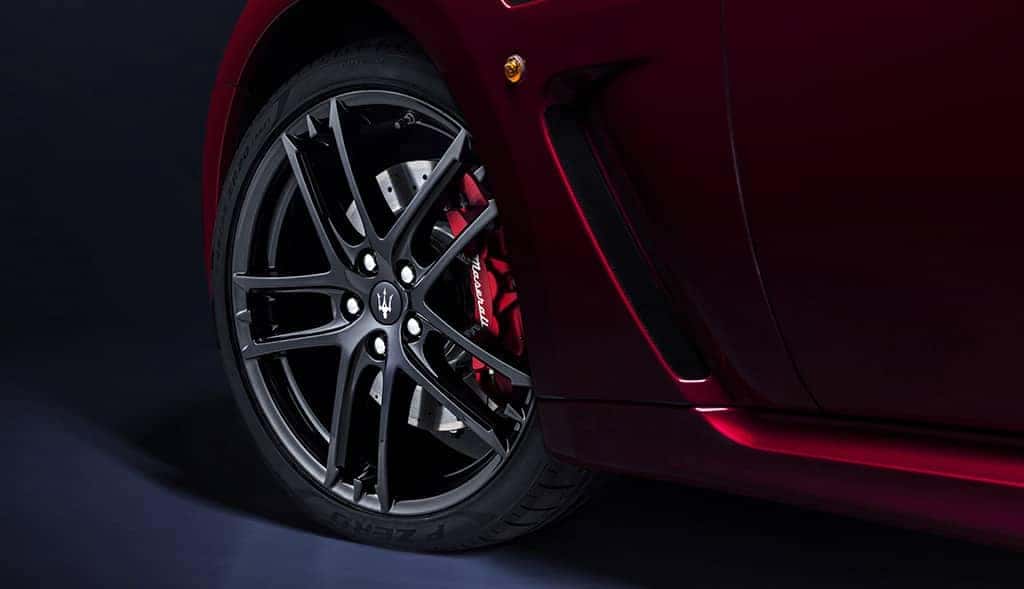 2019-Maserati-GranTurismo-tire