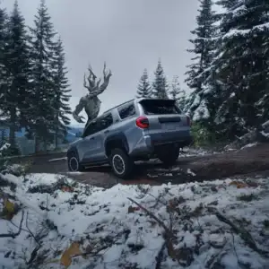 2026 Toyota 4Runner Driver and Rear 3/4 Profile