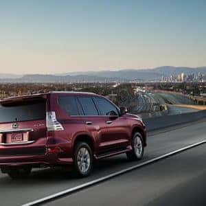 2020 Lexus GX 460 SUV Driving