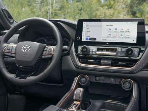 2024 Toyota Grand Highlander view of dash