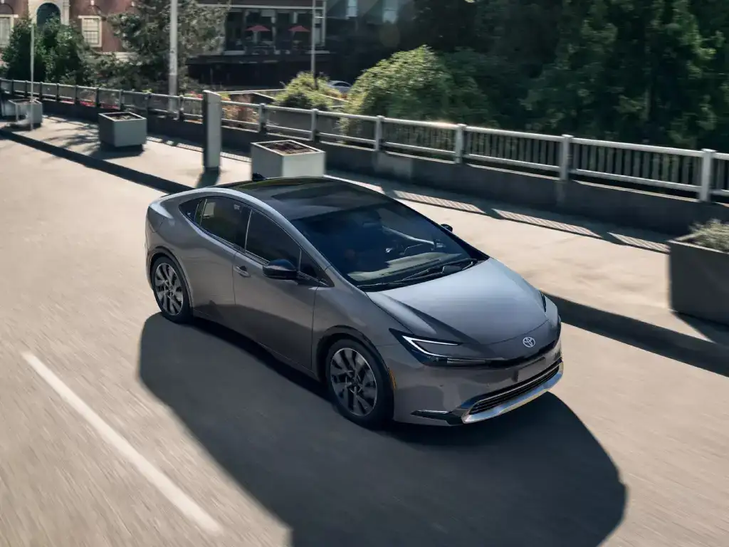 2026 Toyota Prius Plug-In Hybrid Exterior